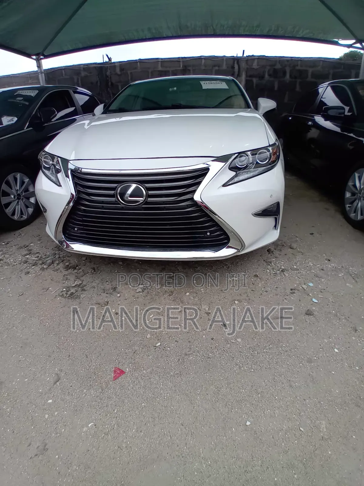 Lexus ES 2013 White