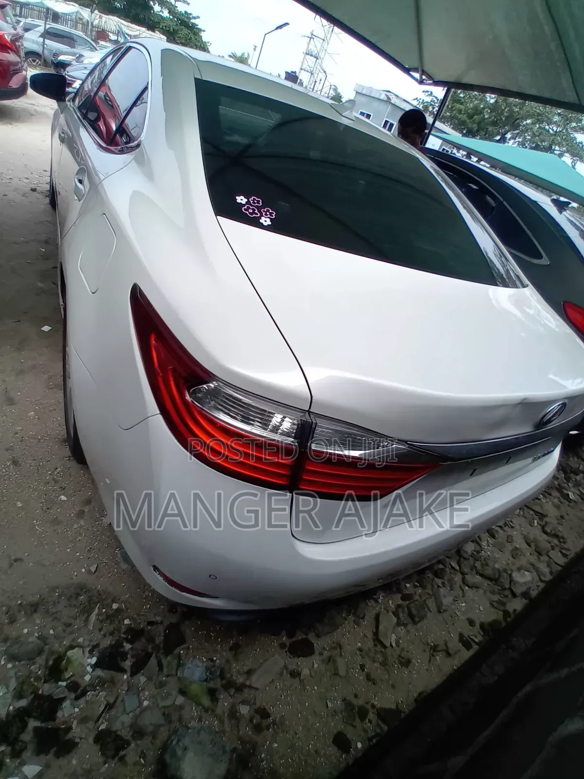 Lexus ES 2013 White