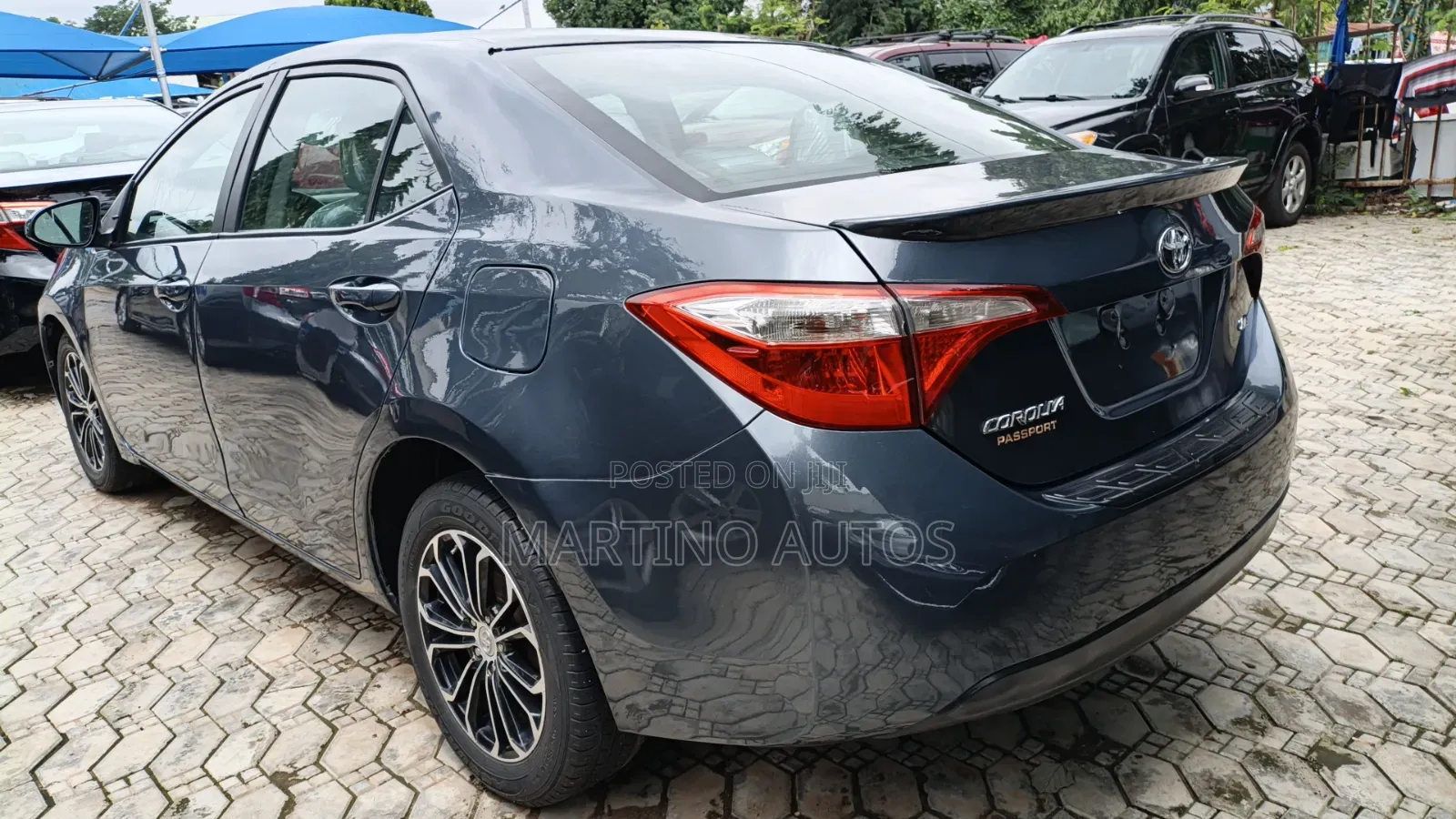 Toyota Corolla 2016 Blue
