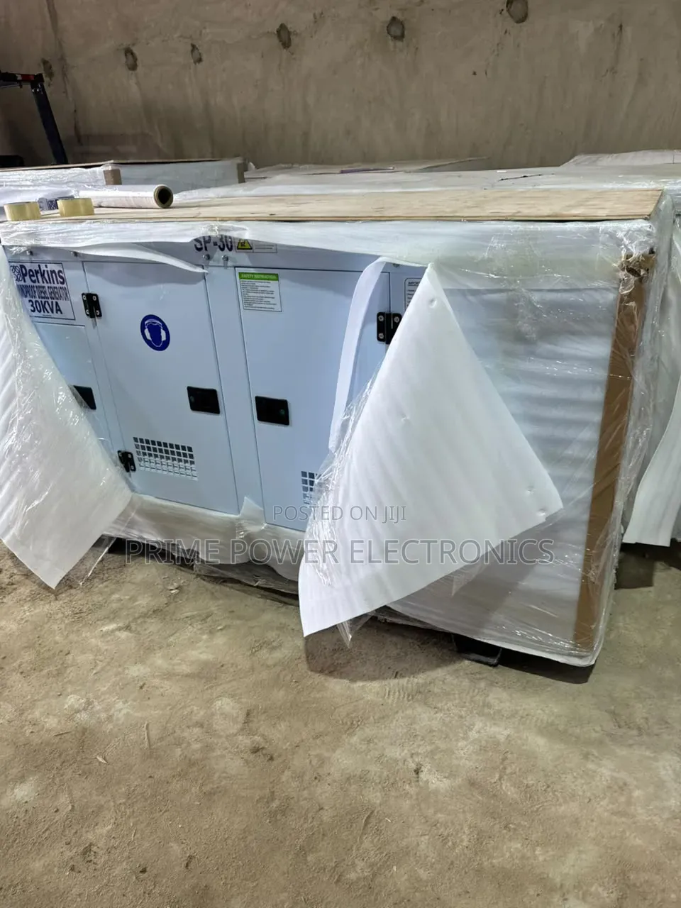 Heavy-Duty 30kVA Silent Diesel Generator for Home Business