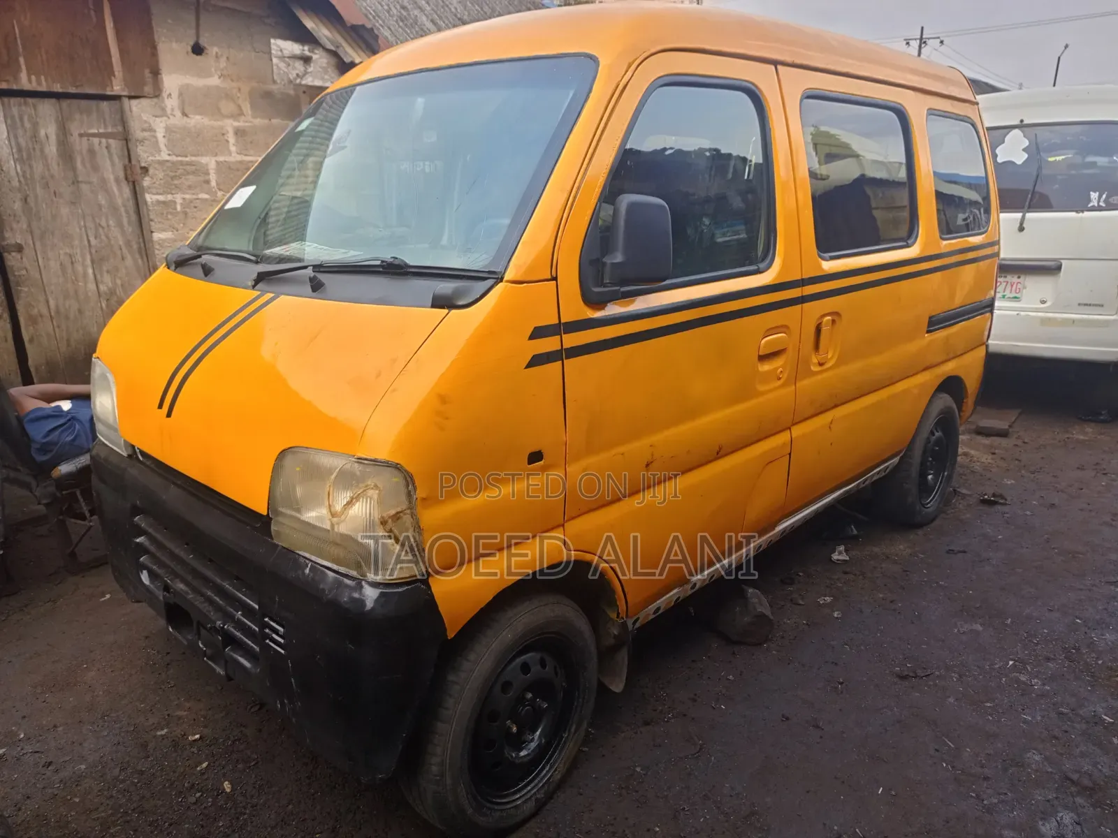 Suzuki Every 2016 Yellow