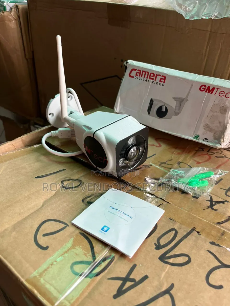 Wireless and Wired Outdoor CCTV Camera