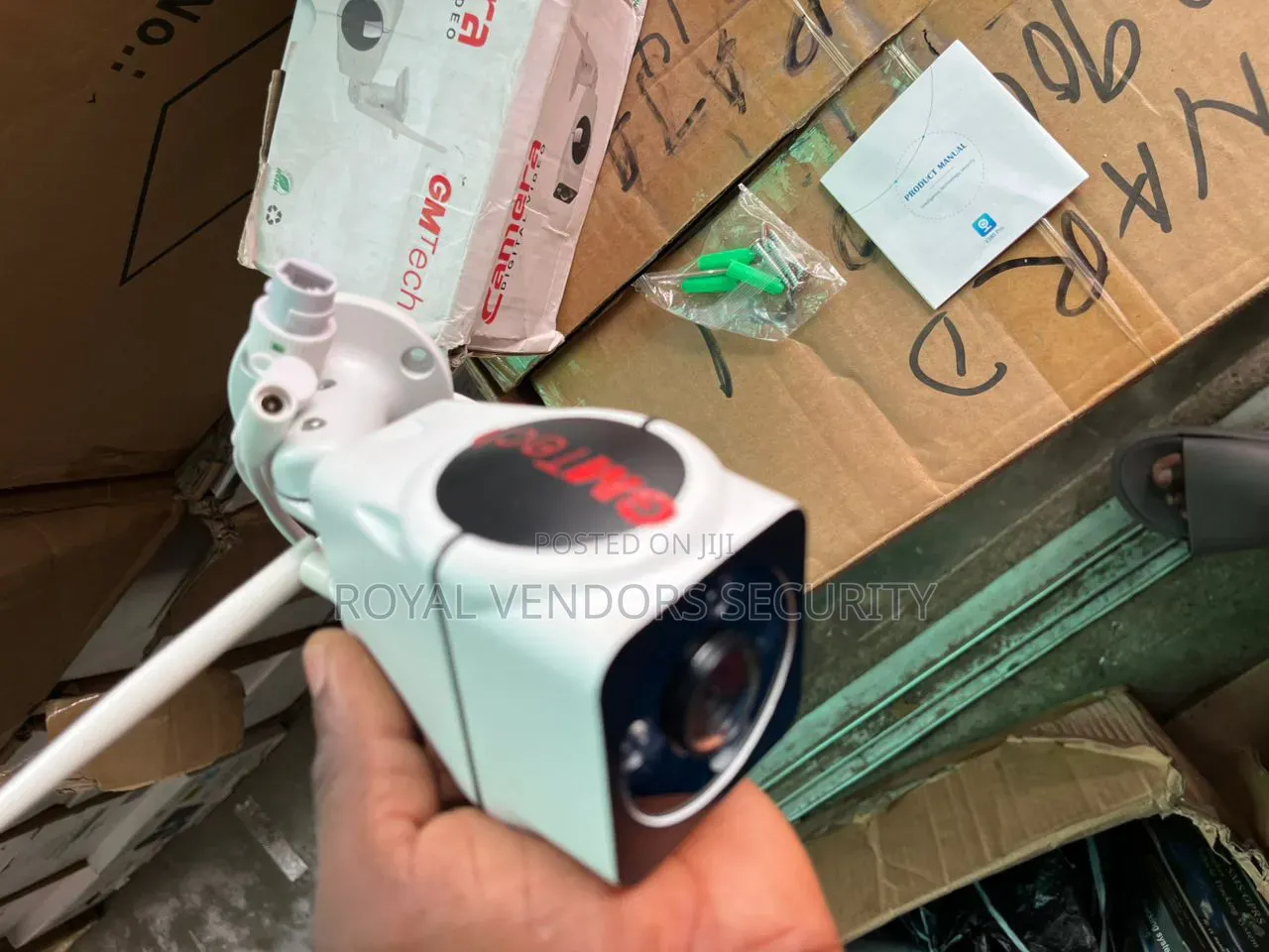 Wireless and Wired Outdoor CCTV Camera