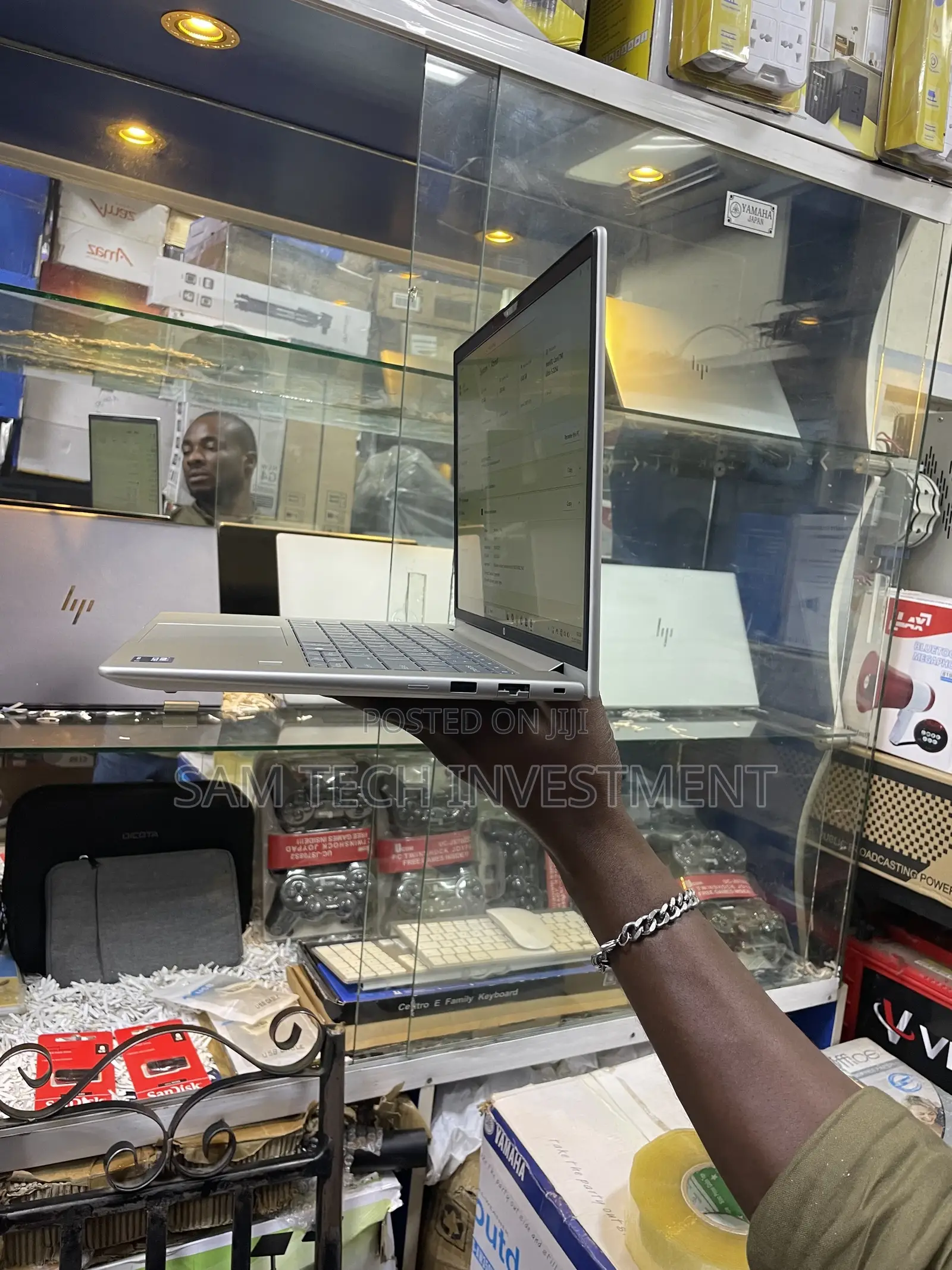 Laptop HP Elitebook Ultra G1i 8GB Intel Core Ultra 5 SSD 512GB