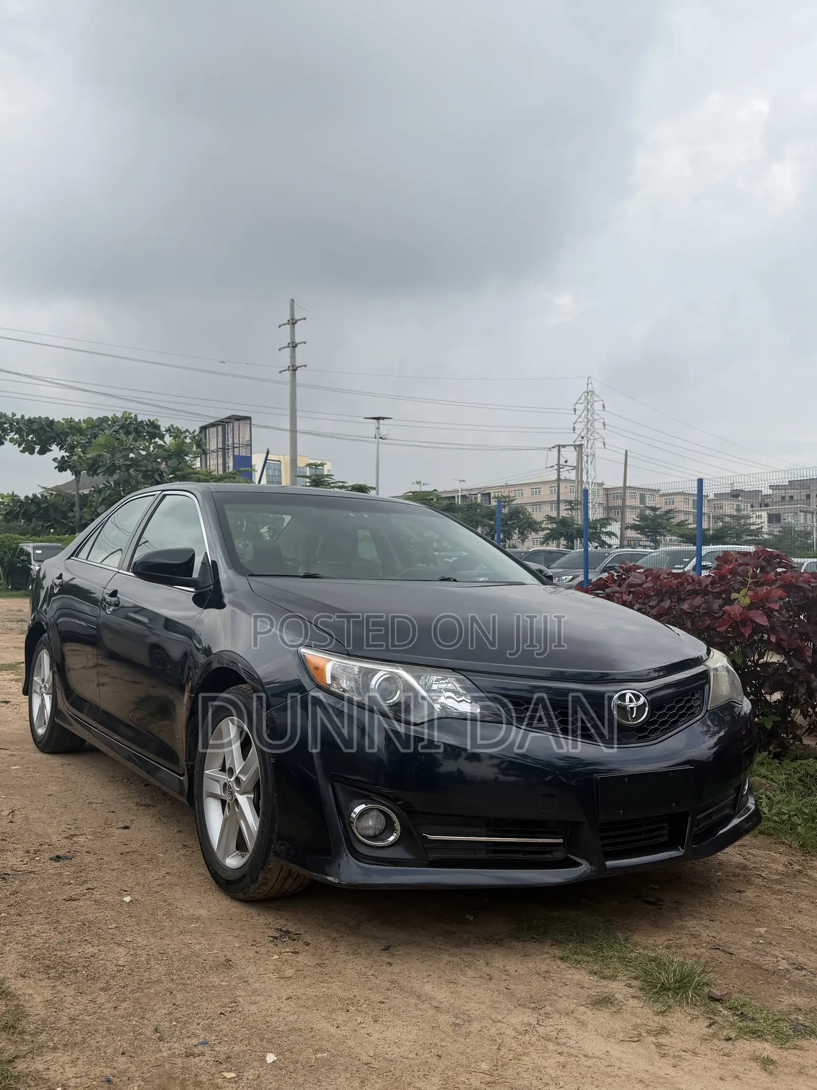 Toyota Camry SE 4dr Sedan (2.5L 4cyl 6A) 2014 Black