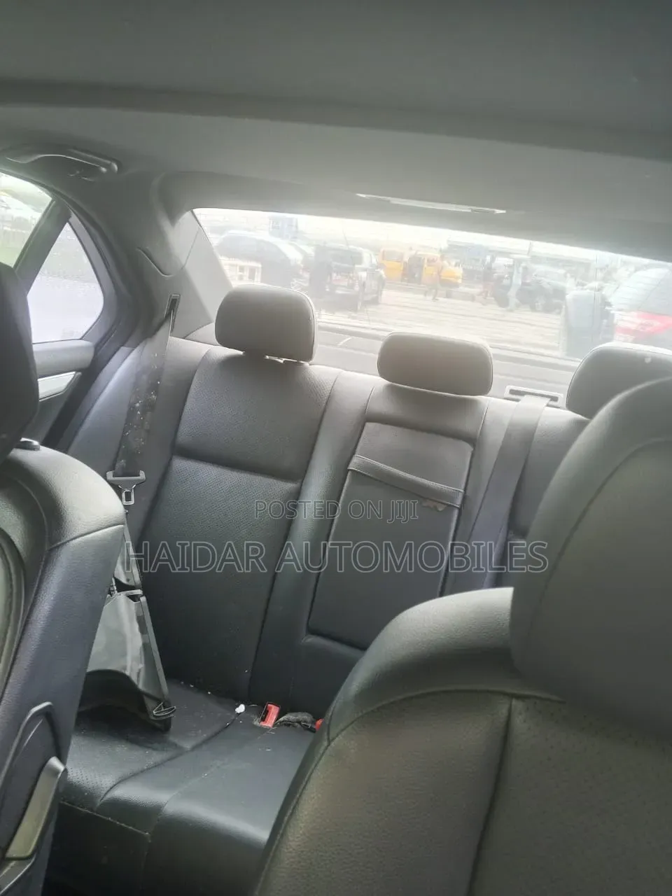 Mercedes-Benz C300 2009 Black