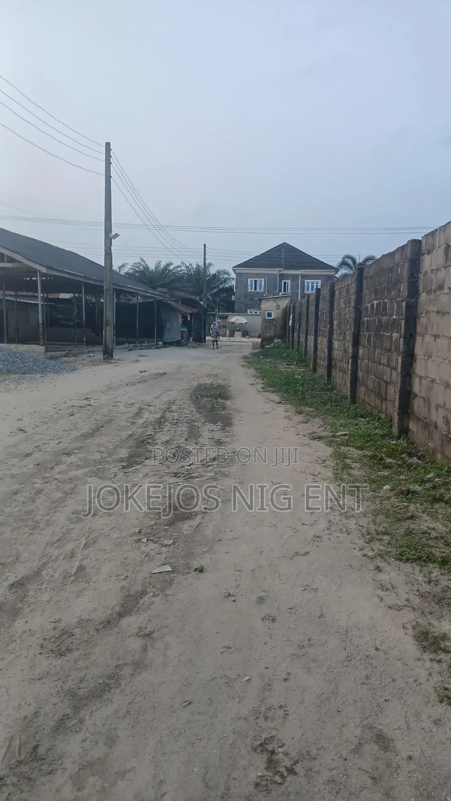 2bdrm Bungalow in Gbetu New Road Back, Awoyaya for sale