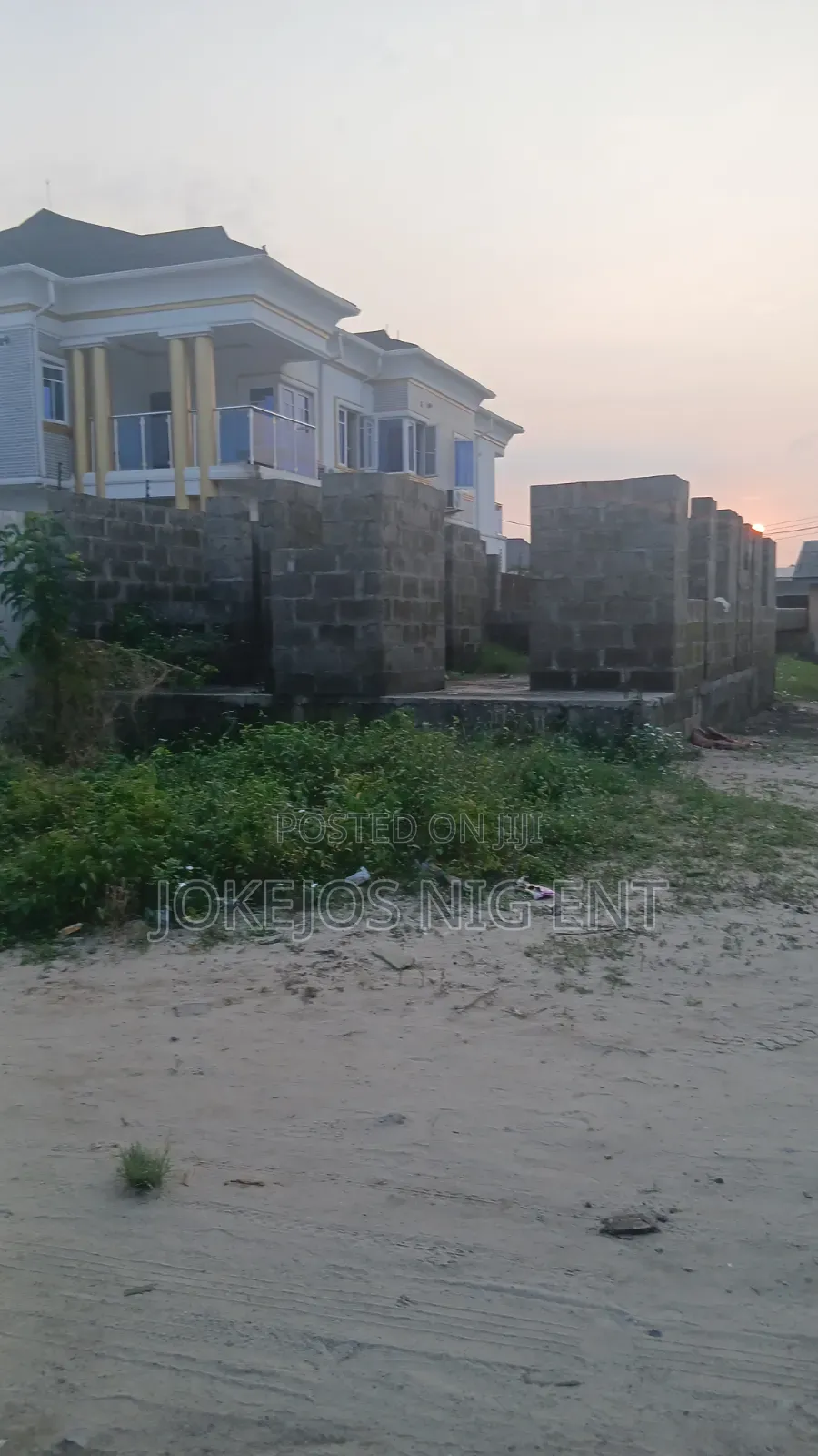 2bdrm Bungalow in Gbetu New Road Back, Awoyaya for sale