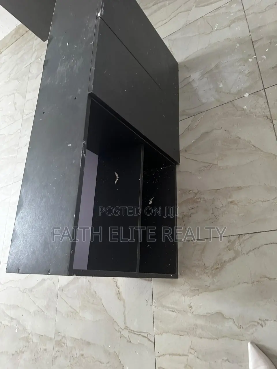 1bdrm Shared Apartment in Oral Extension, Lekki Expressway for rent