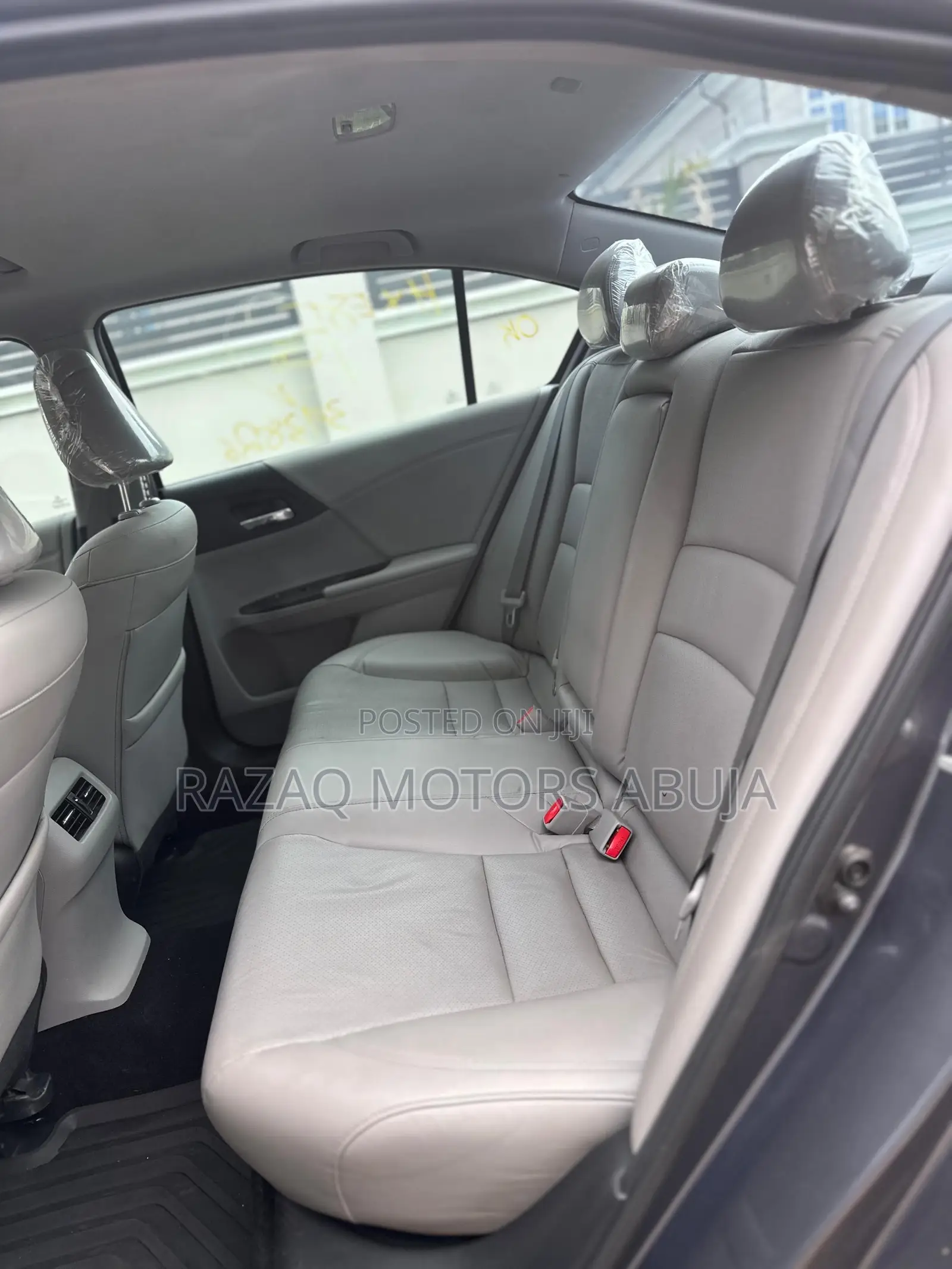 Honda Accord Touring V6 4dr Sedan FWD (3.5L 6cyl 6A) 2017 Gray