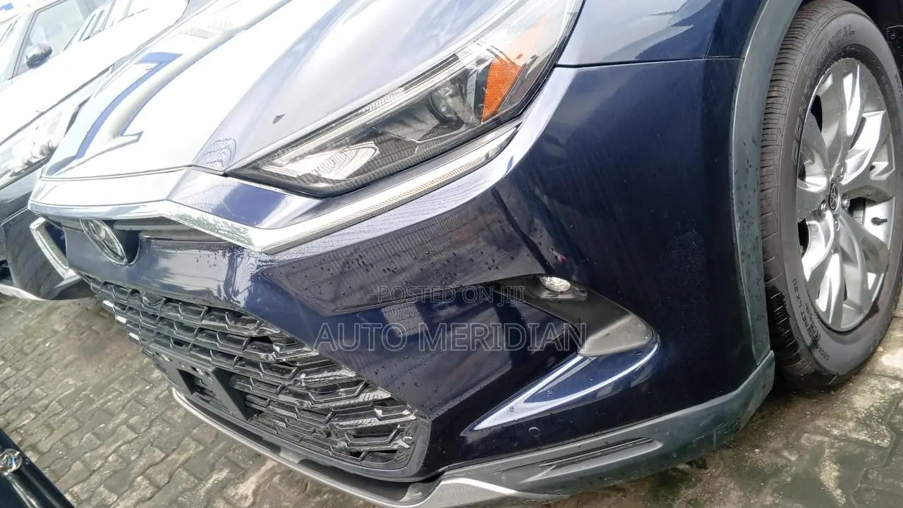 New Toyota Highlander Limited AWD 2026 Blue