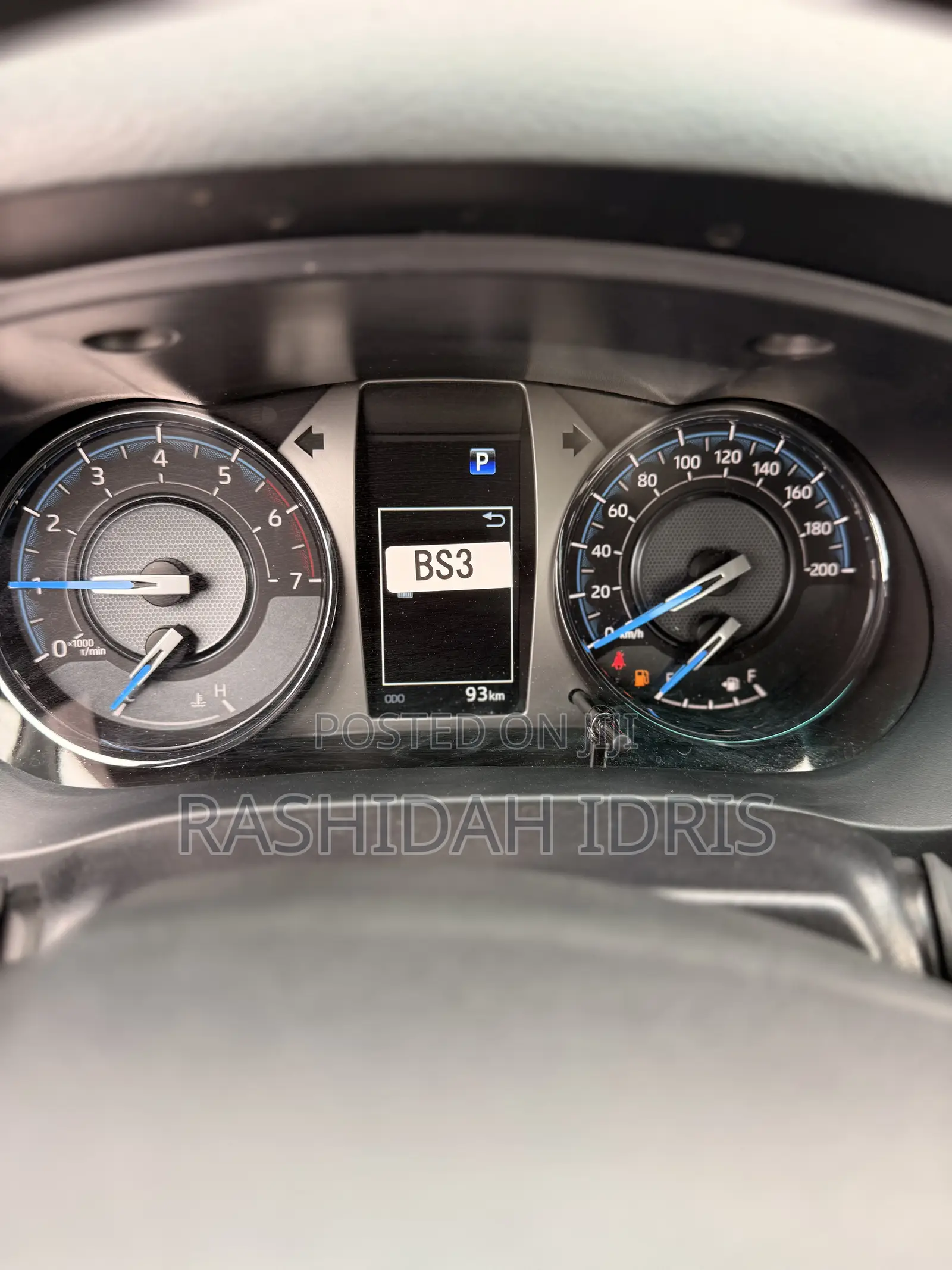 New Toyota Hilux 2025 Black