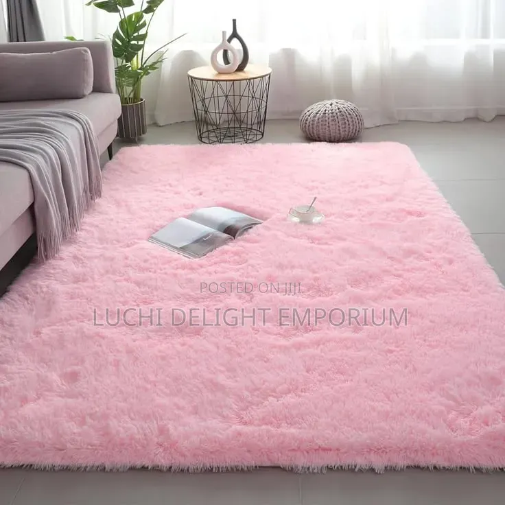 Beautiful Fluffy Fur Center Rug–Softness, Comfort Luxury for Your Home