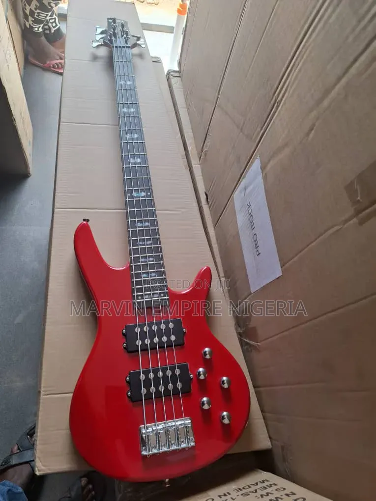 Yamaha 5-Strings Passive Electric Bass Guitar – Red