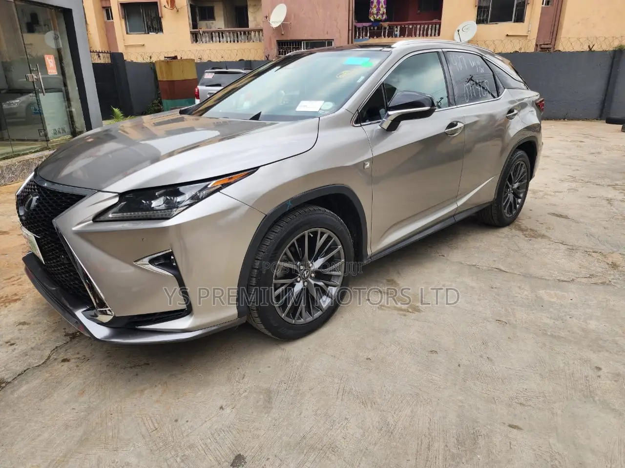 Lexus RX 350 F Sport FWD 2018 Gold