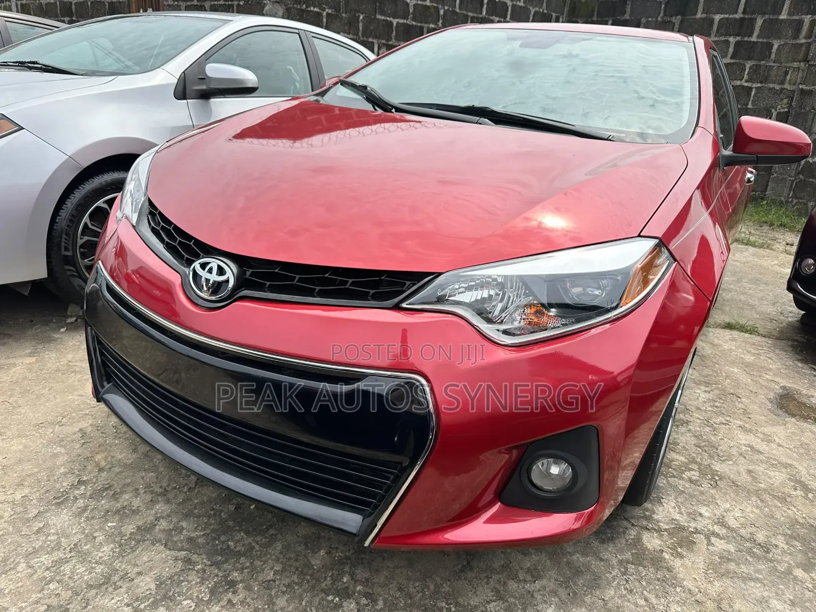 Toyota Corolla 2015 Red