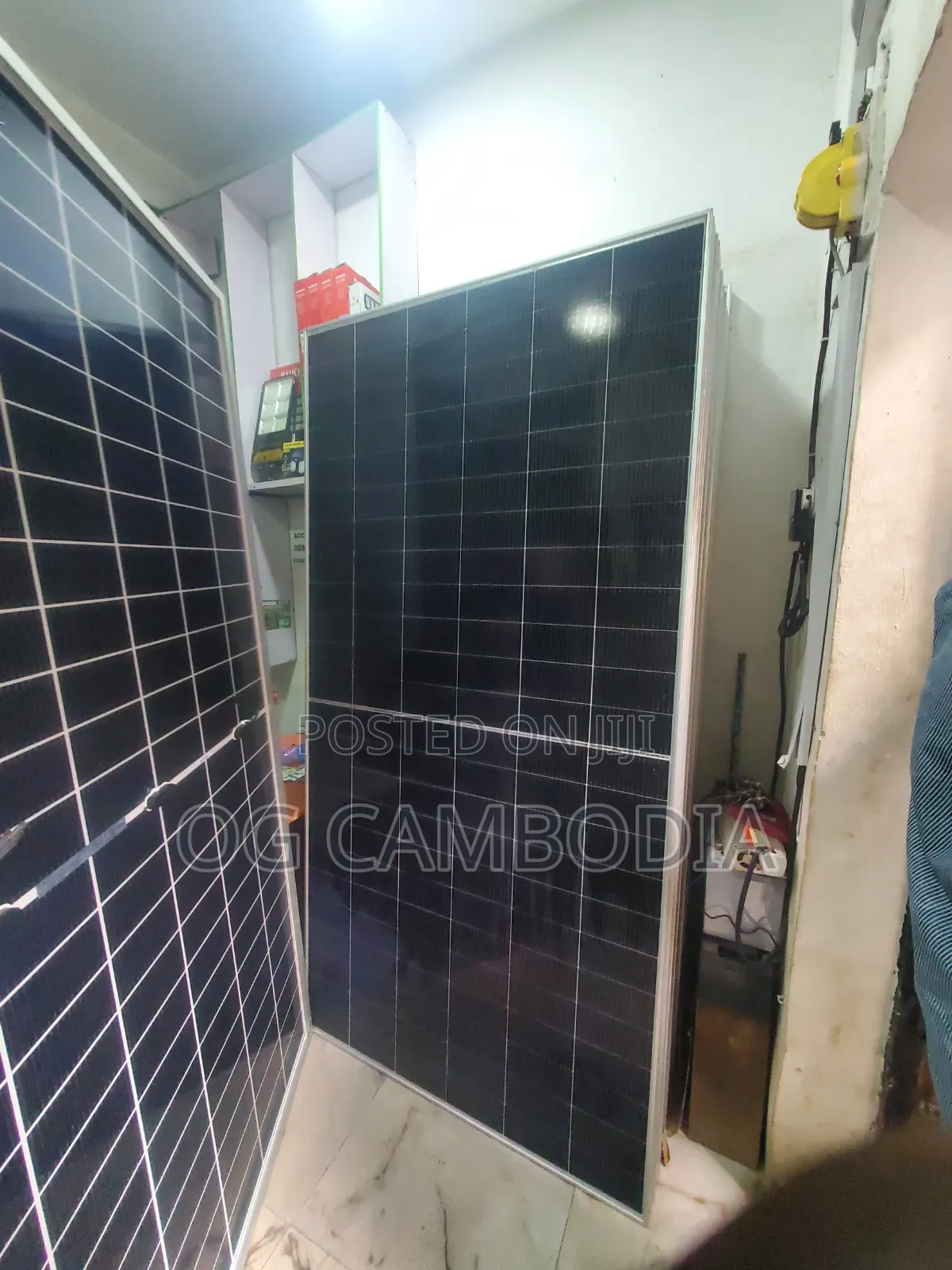 650w Panel Available With Affordable Price