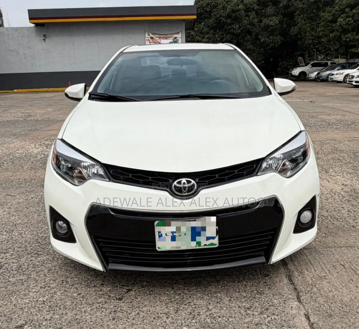 Toyota Corolla S 4dr Sedan (1.8L 4cyl CVT) 2014 White