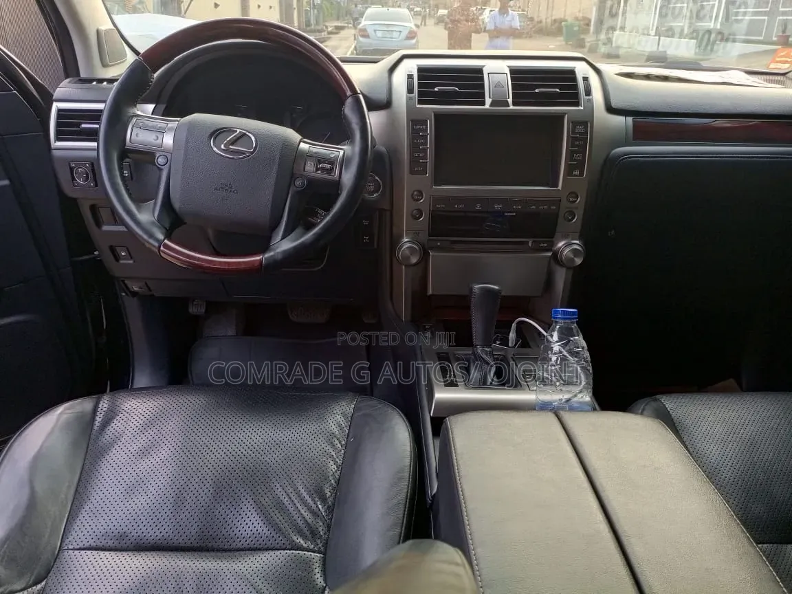 Lexus GX 2012 Black