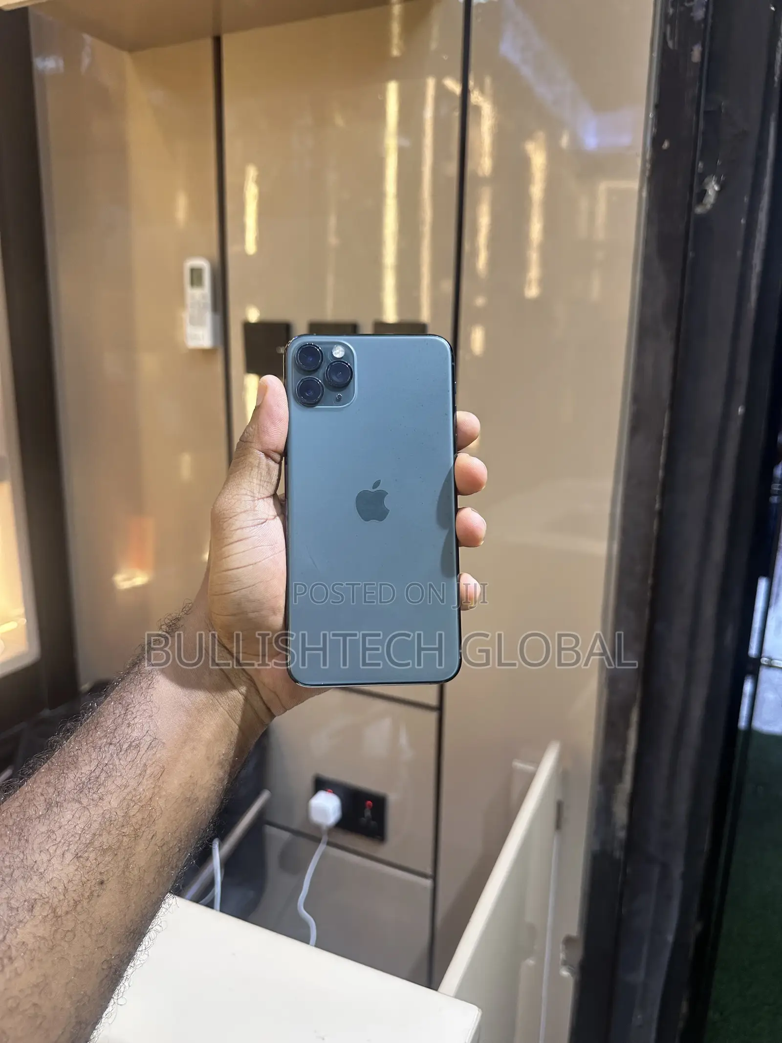 Apple iPhone 11 Pro Max 64 GB Black