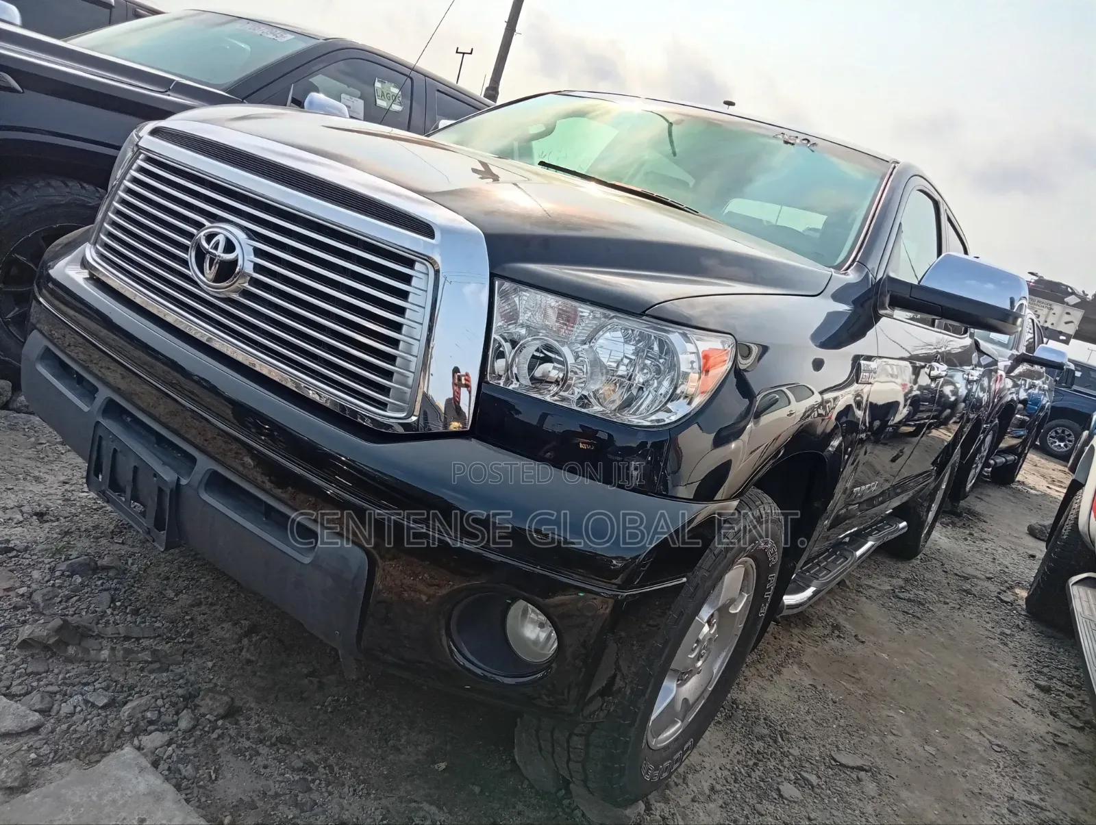 Toyota Tundra 2010 Black