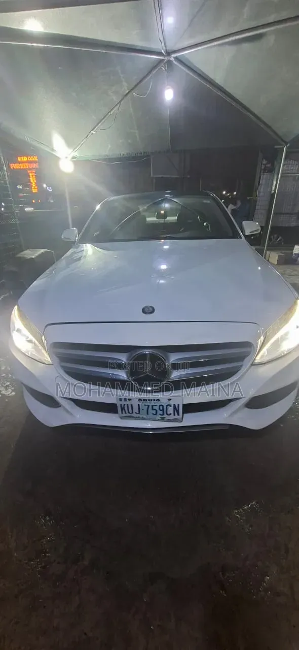 Mercedes-Benz C300 2015 White