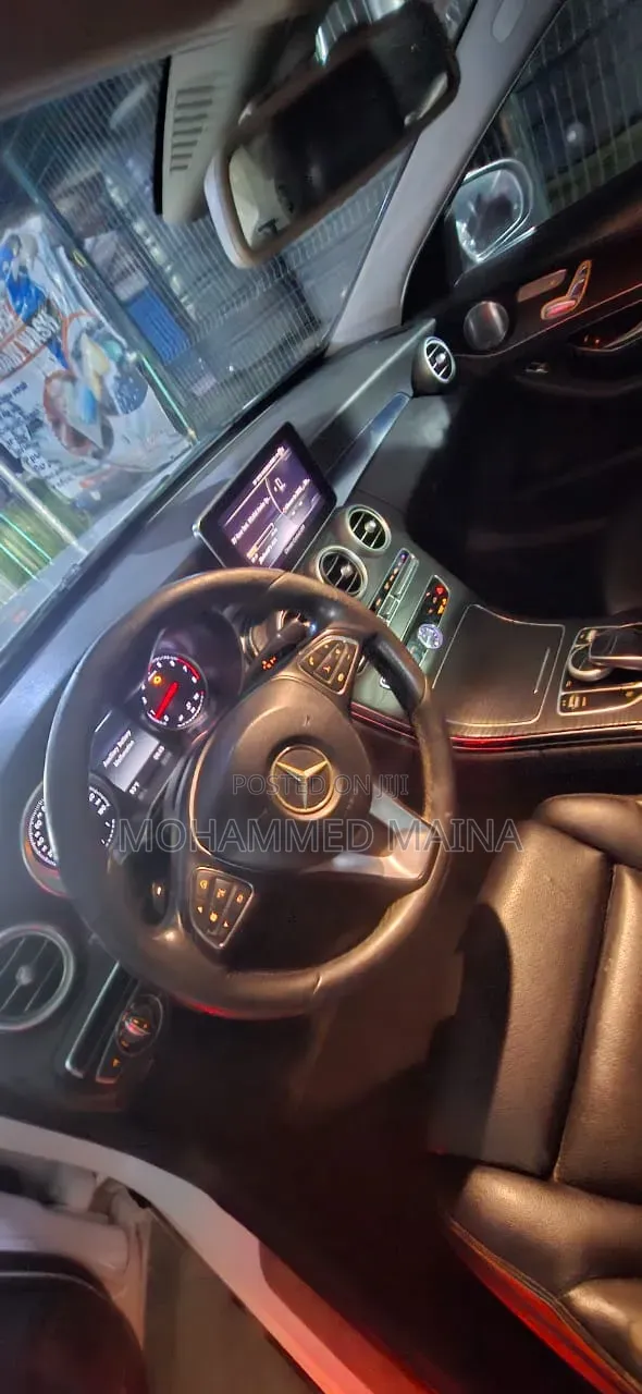 Mercedes-Benz C300 2015 White