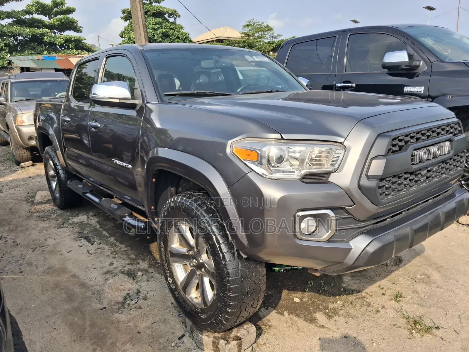 Toyota Tacoma 2018 Gray