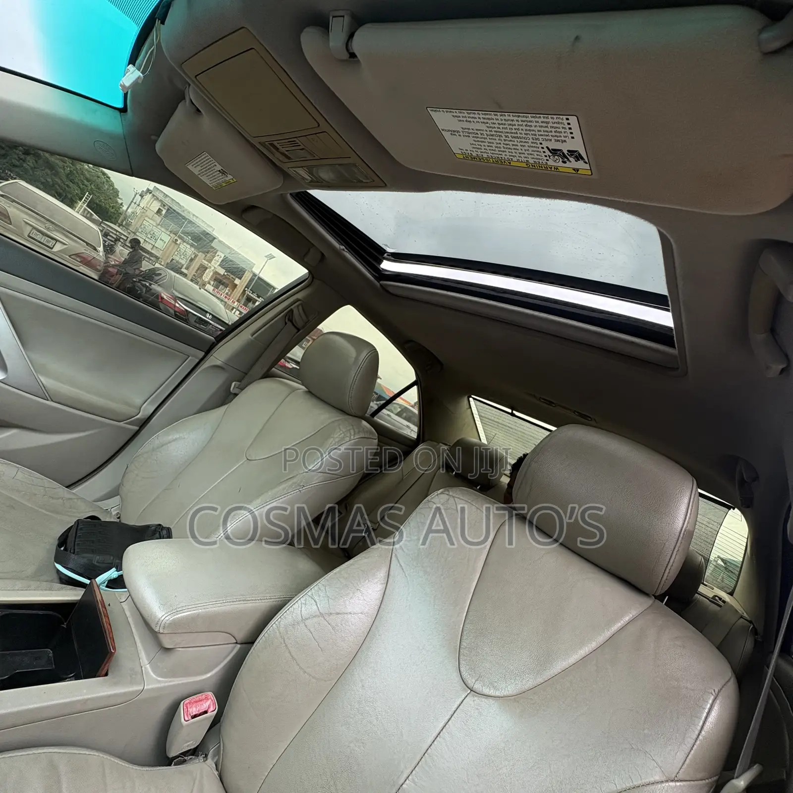 Toyota Camry XLE V6 4dr Sedan (3.5L 6cyl 6AM) 2010 Black