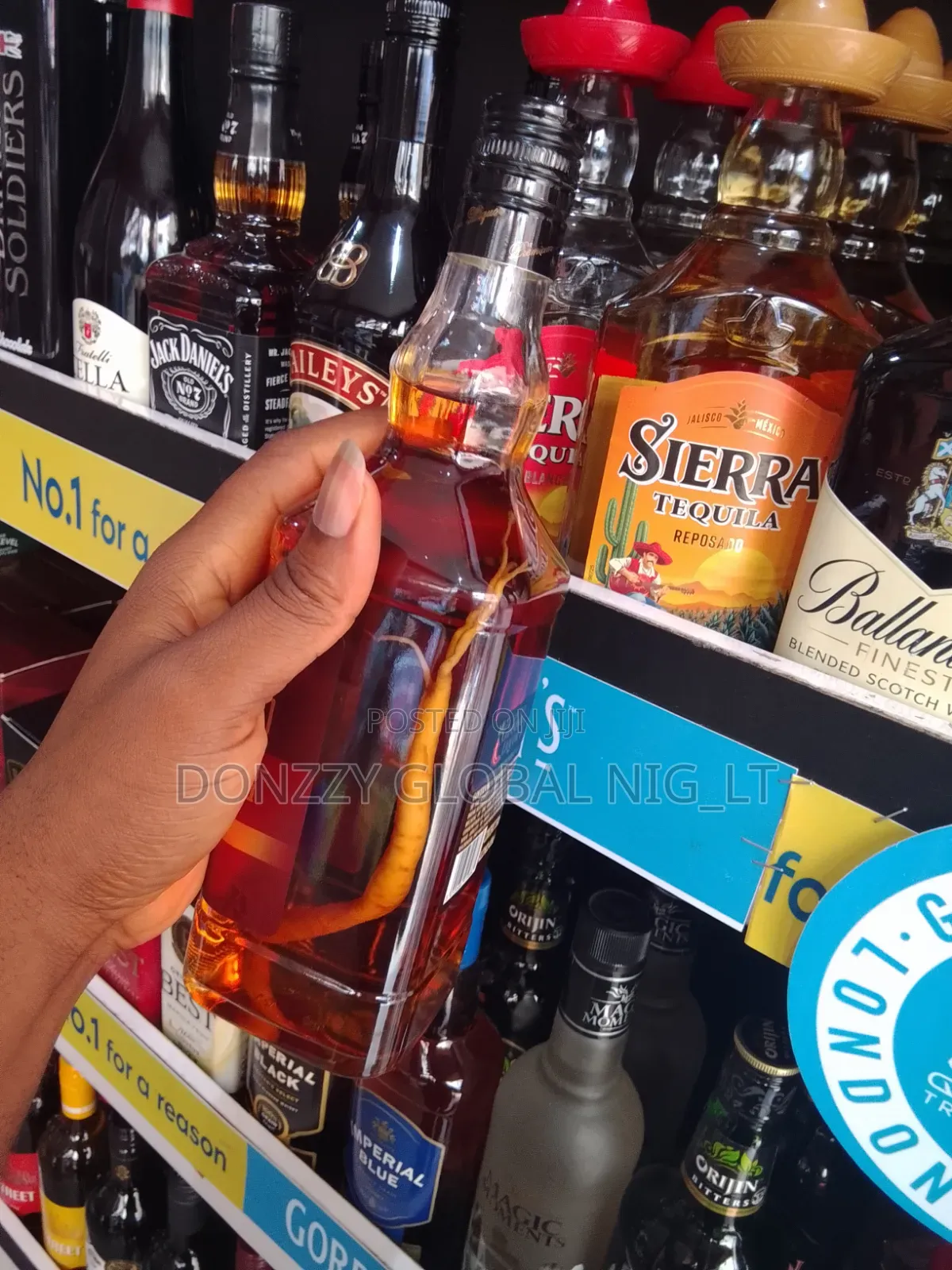 Jack William Ginseng Liquor