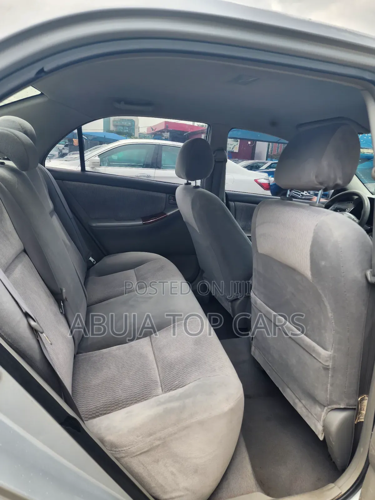 Toyota Corolla LE 2005 Silver