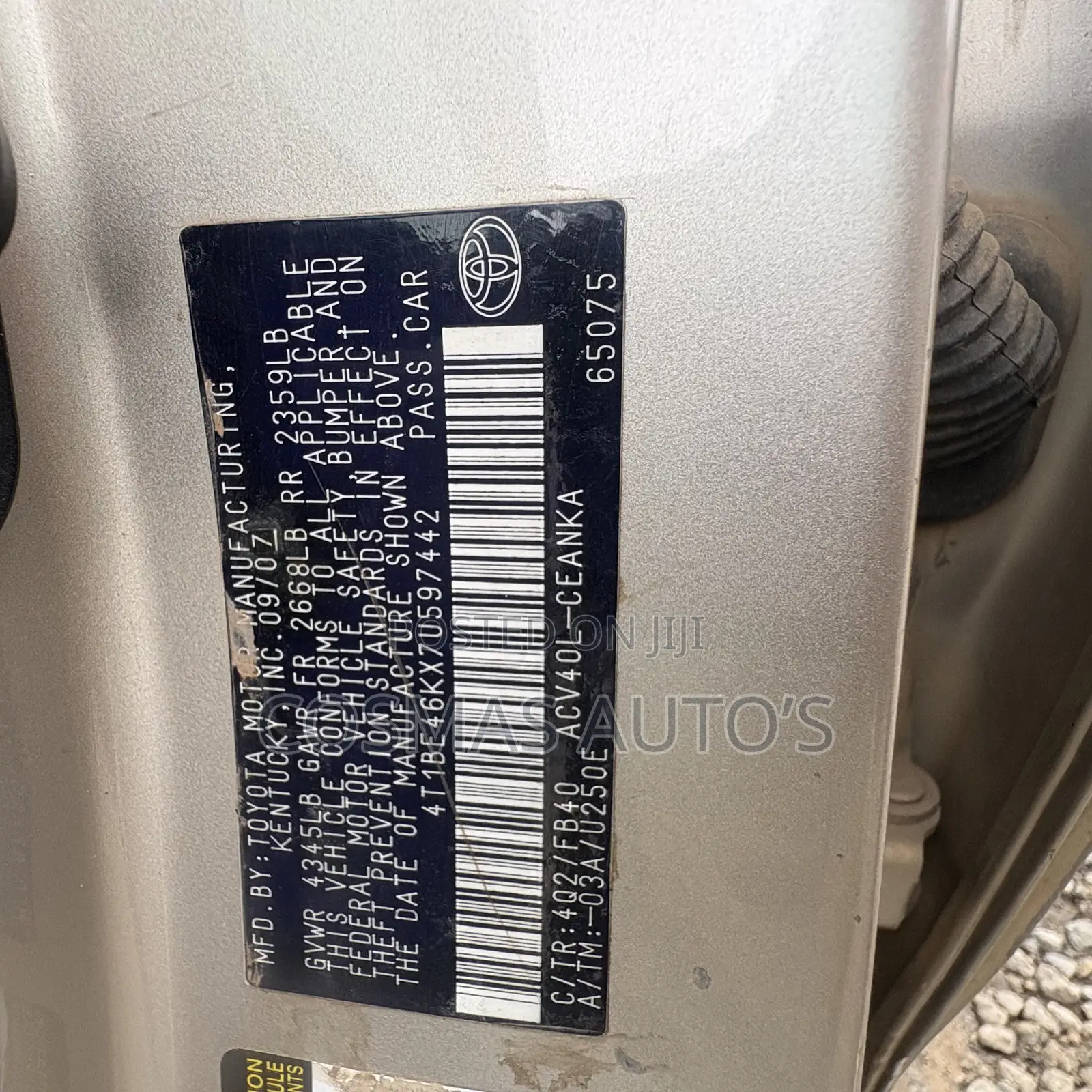 Toyota Camry XLE 4dr Sedan (2.4 4cyl 5A) 2008 Gold