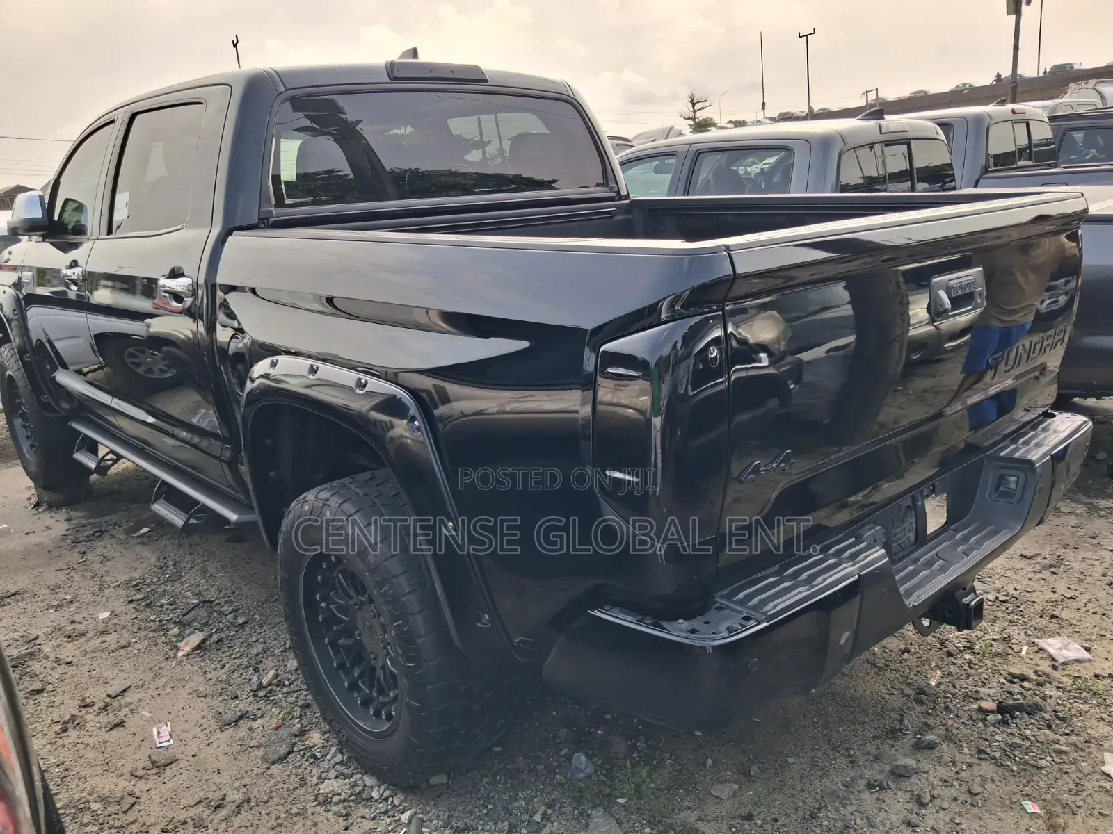 Toyota Tundra 2020 Black