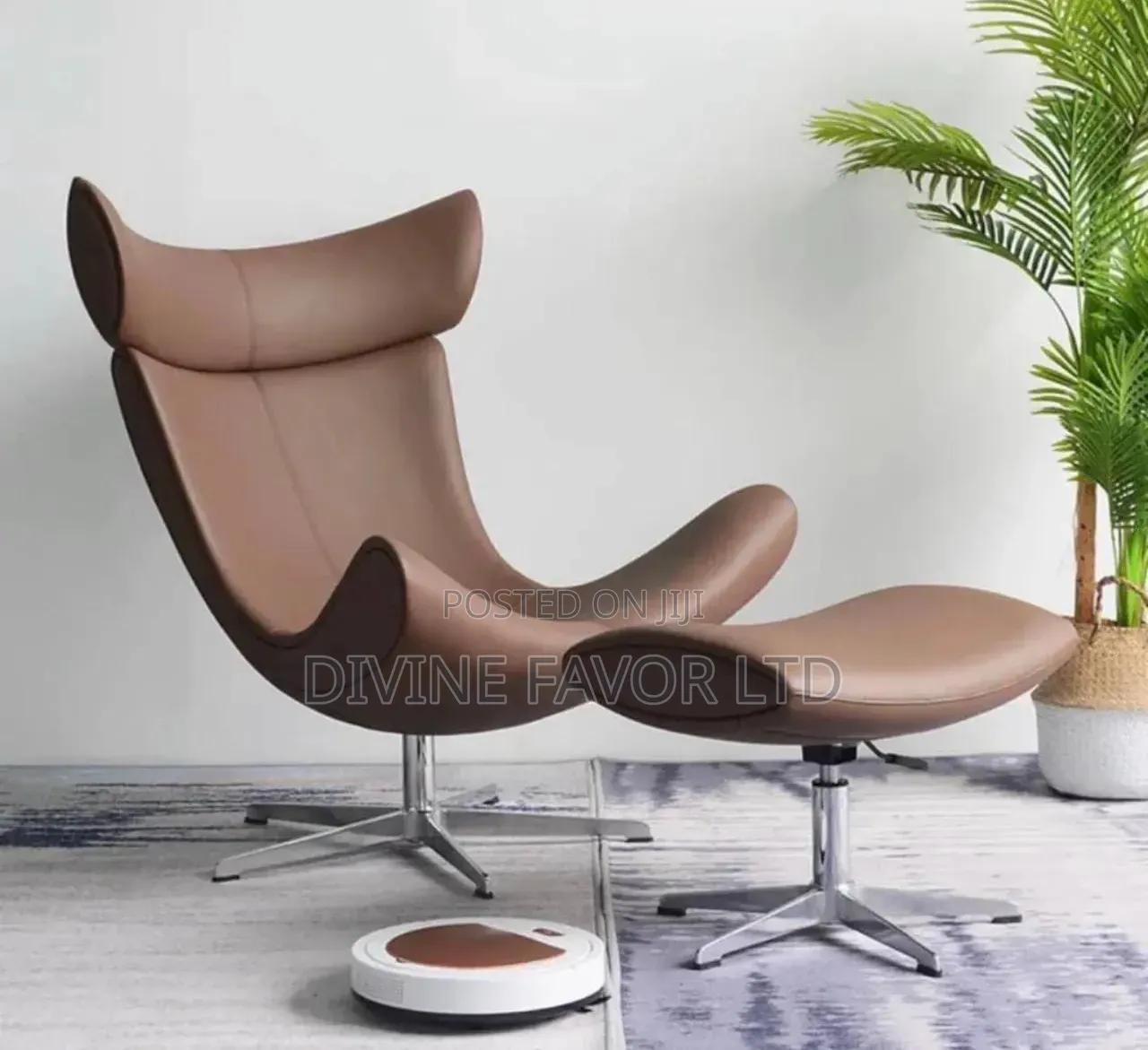 Swivel Accent Chair