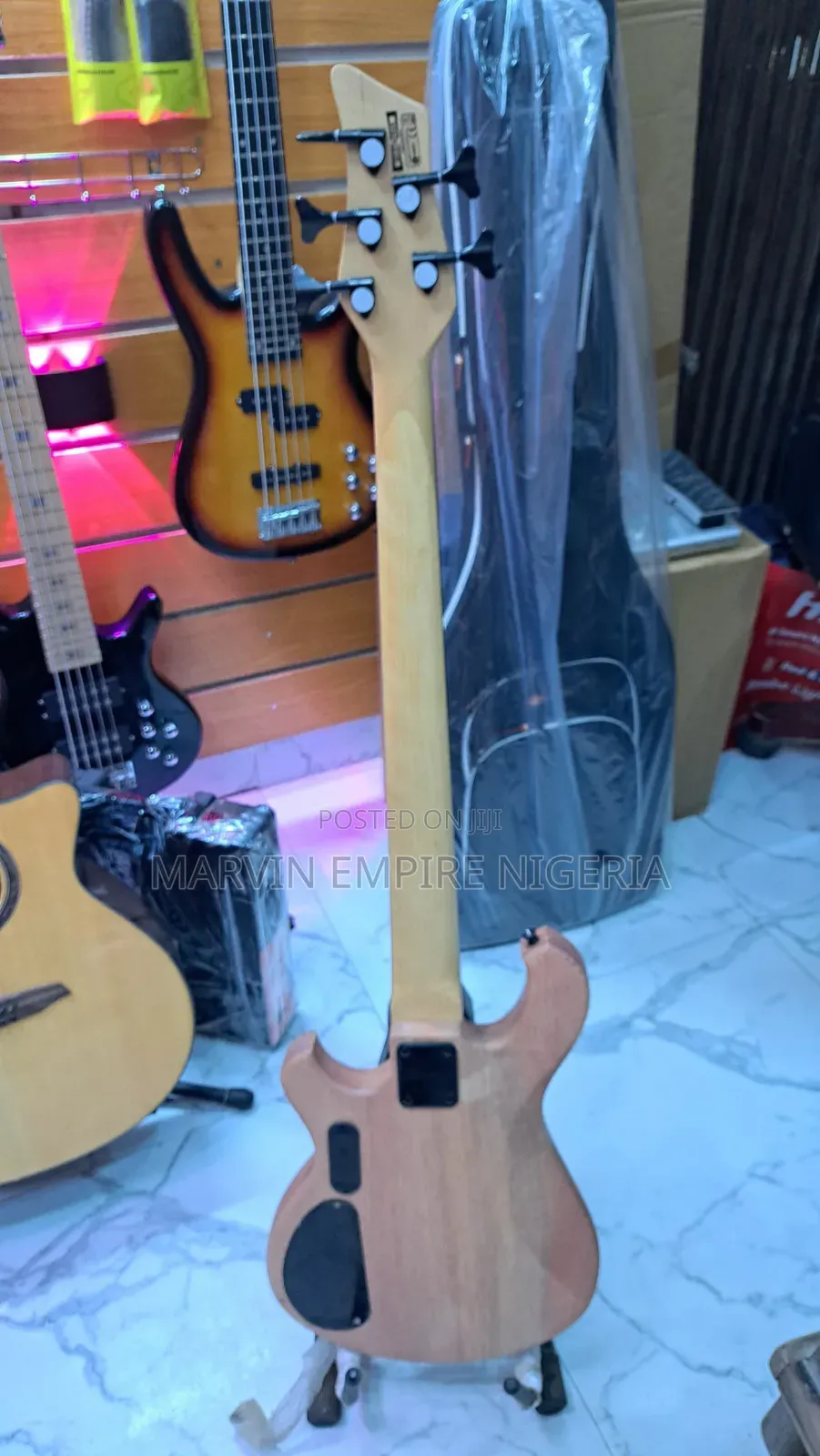 Professional IBanez Electric Bass Guitar With 5 Strings