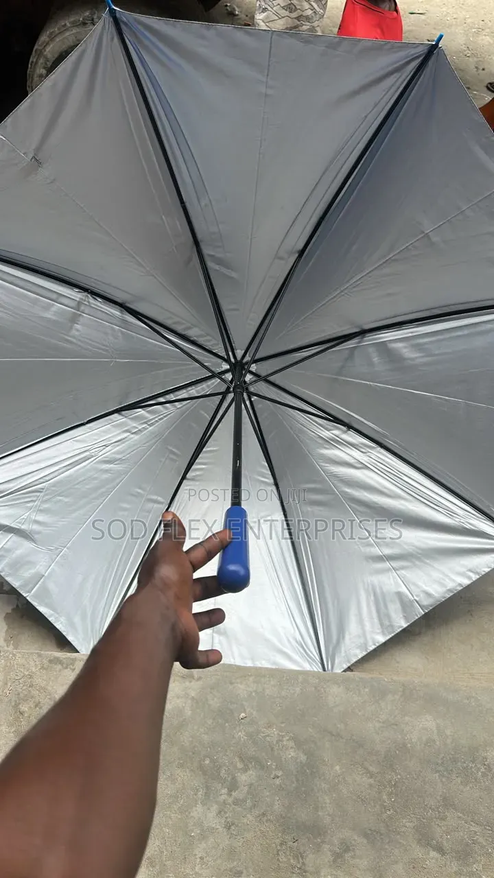Durable Medium Adult Size Umbrella