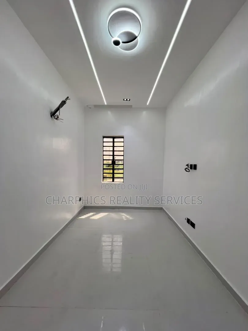4bdrm Duplex in Off Lekki-Epe Expressway for sale