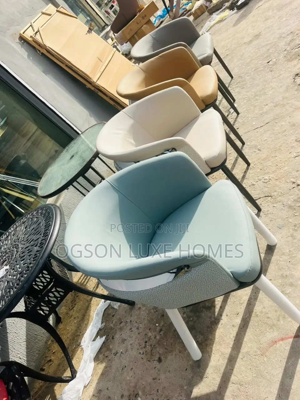 Single Luxury Executive Dining Chair