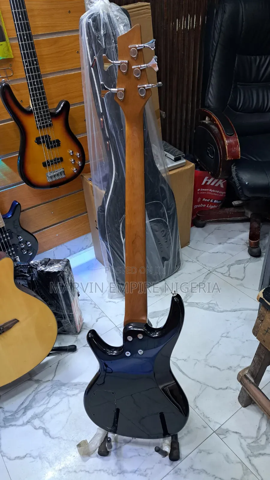Deviser Pro Electric Bass Guitar With 5 Strings