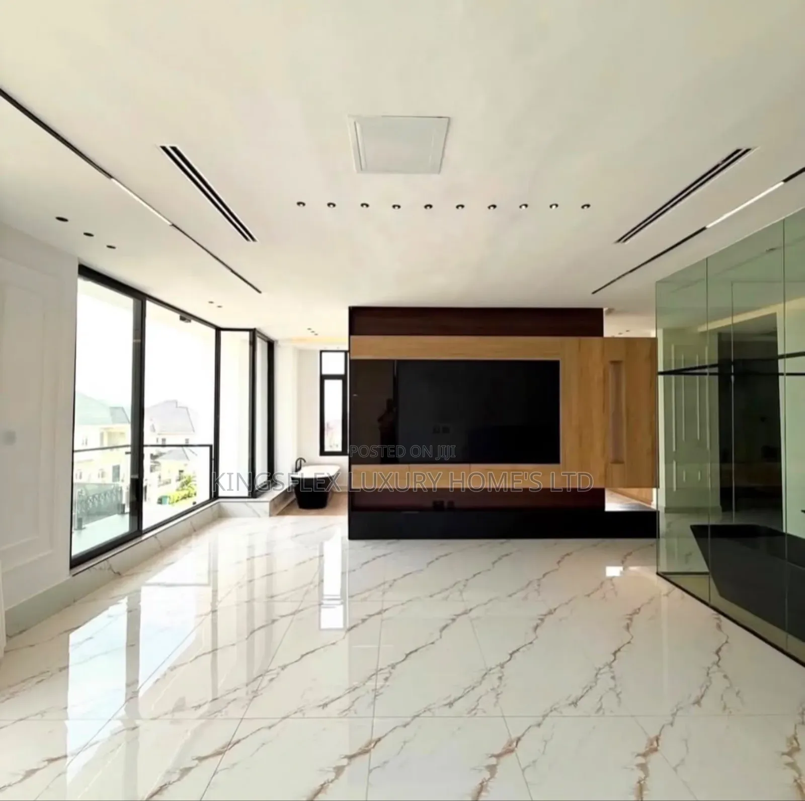 5bdrm Duplex in On Its Own Compound, Apo Resettlement for sale