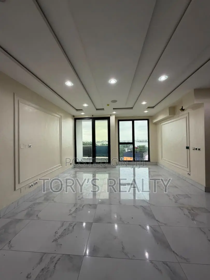 3bdrm Apartment in Ikoyi, Parkview Estate for rent