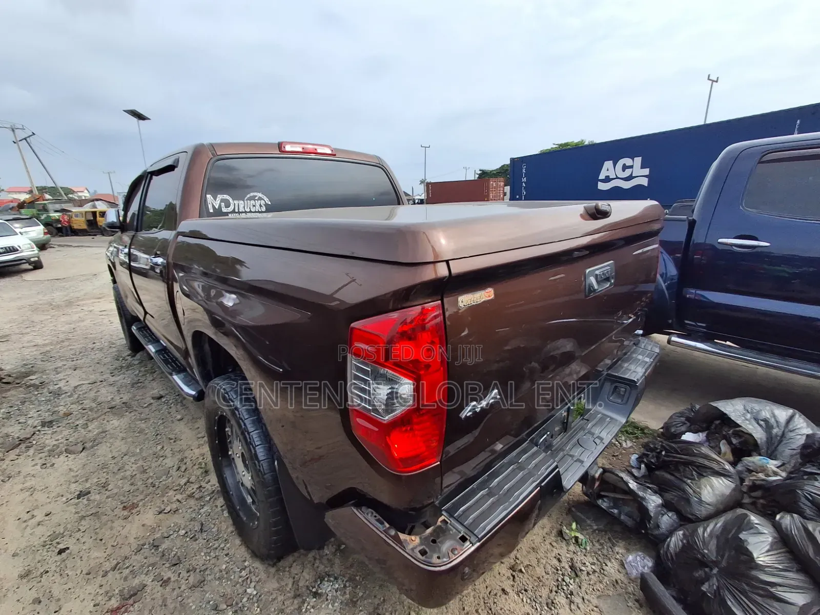 Toyota Tundra 2018 Orange