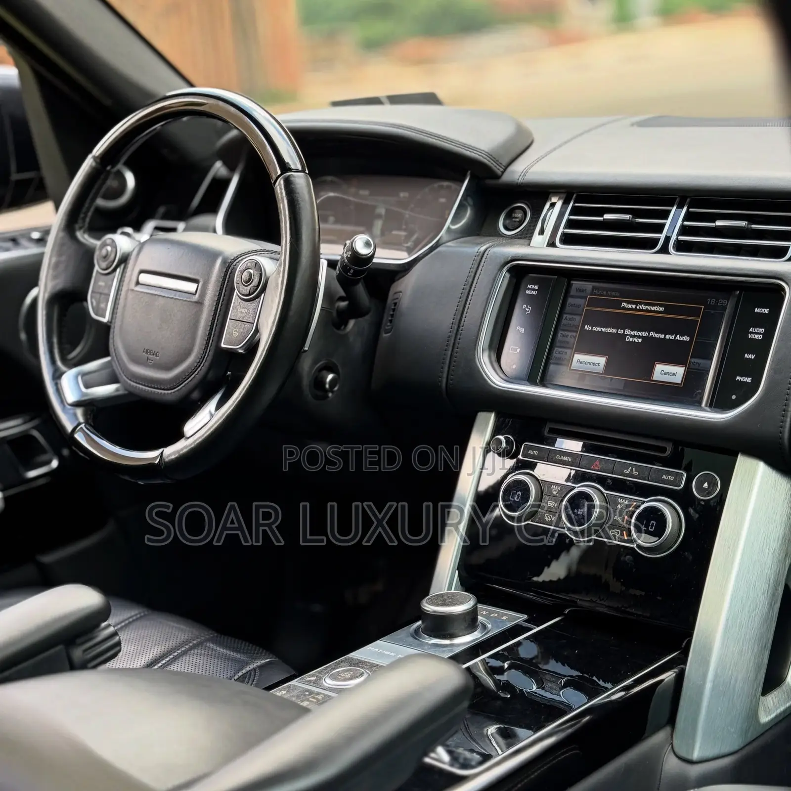 Land Rover Range Rover Vogue 2014 Black
