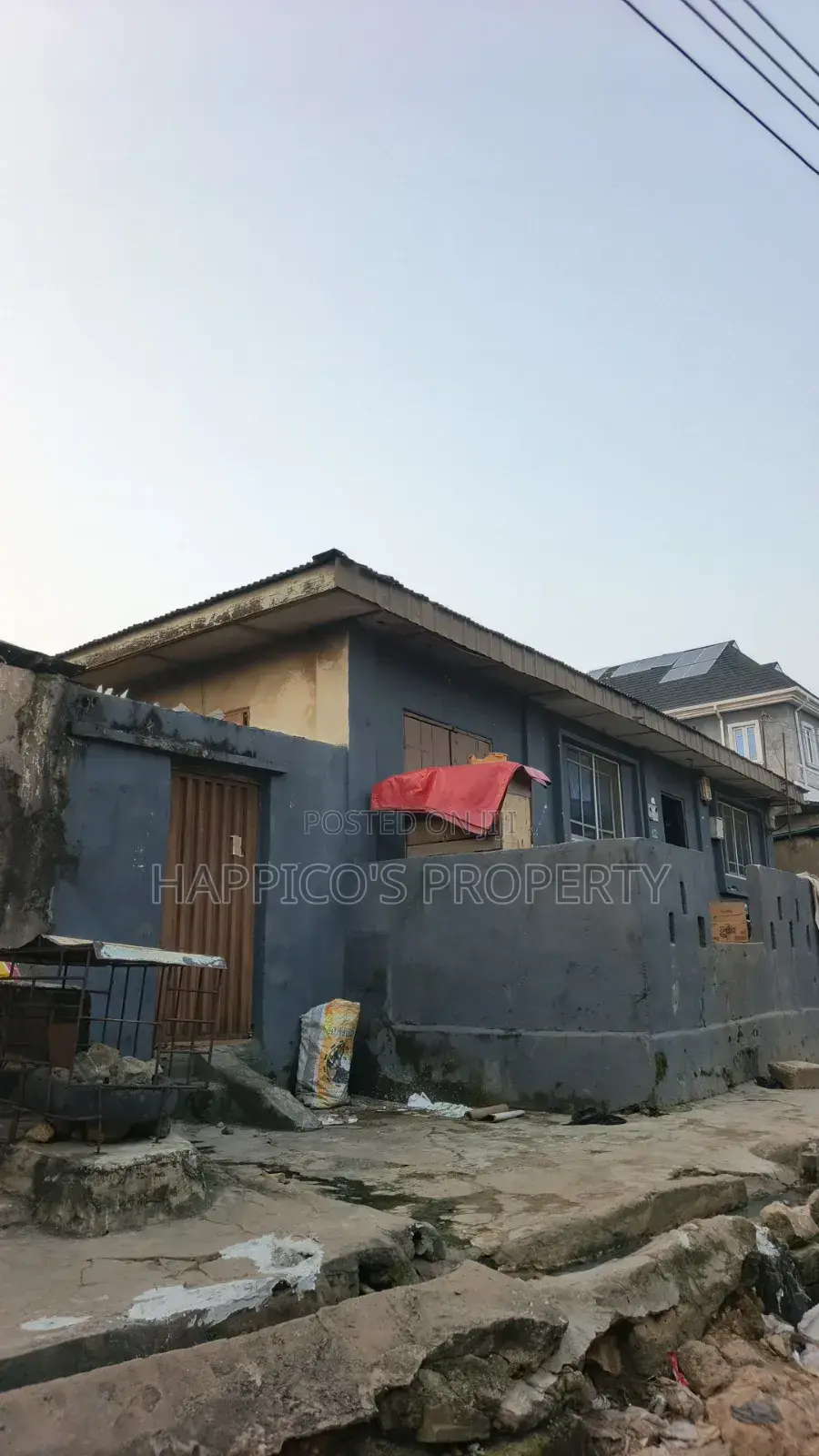 395m2 Bungalow for Sale in Iwaya, Yaba