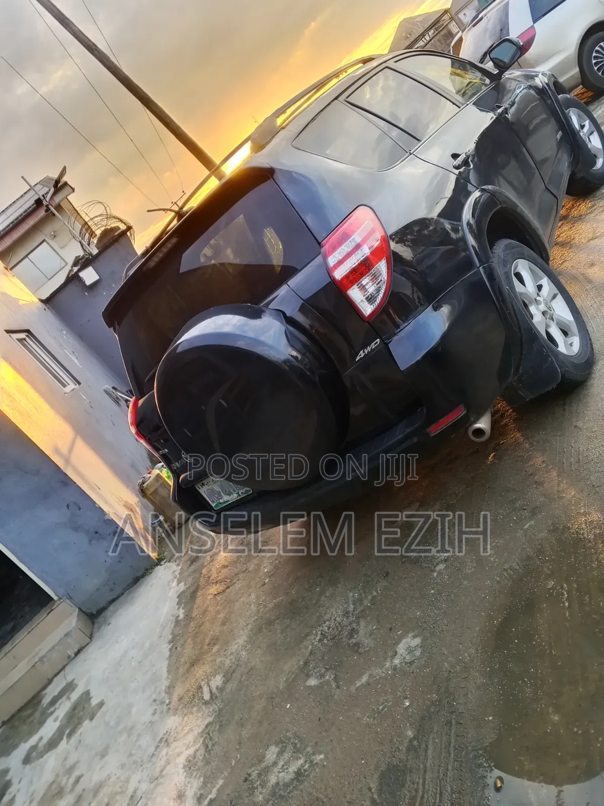 Toyota RAV4 2010 Black