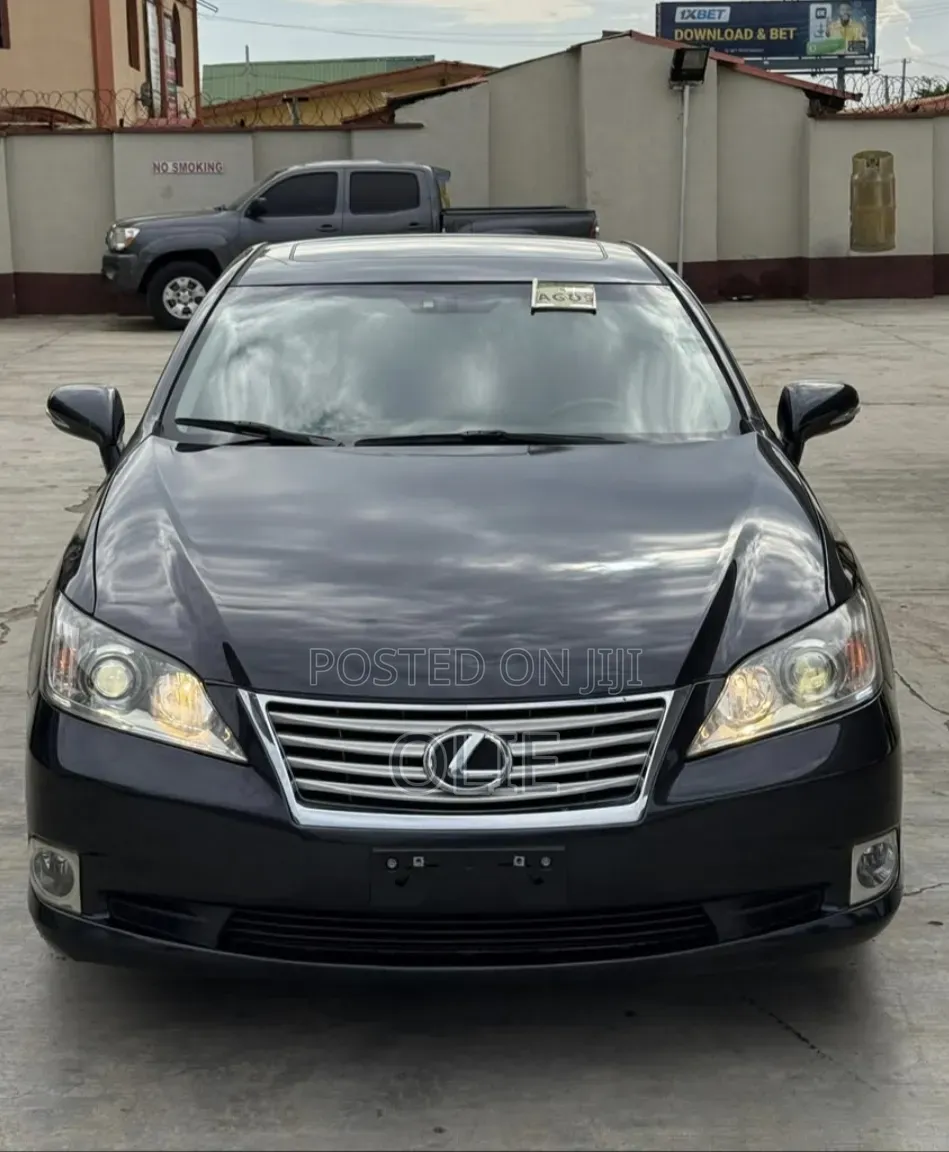 Lexus ES 350 2011 Black
