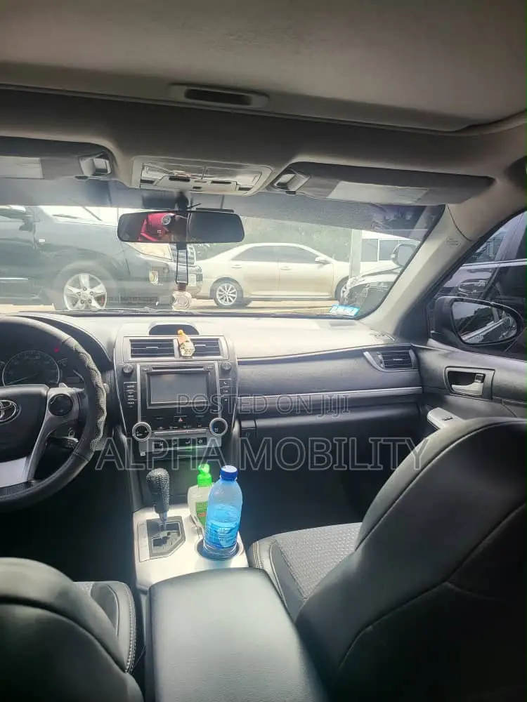 Toyota Camry 2013 Gray