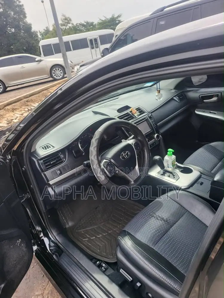 Toyota Camry 2013 Gray