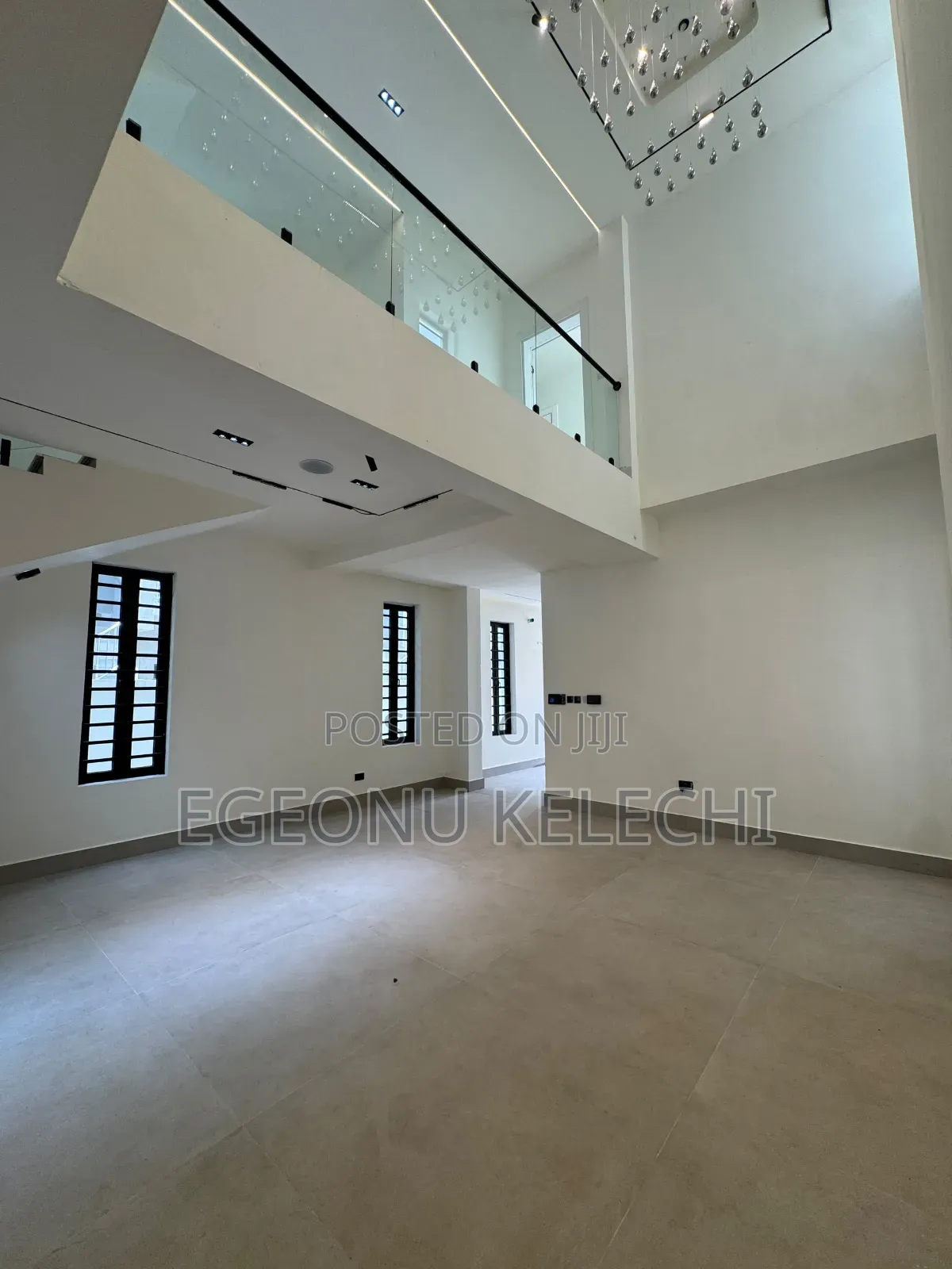 5bdrm Duplex in Lekki Phase 1 for sale