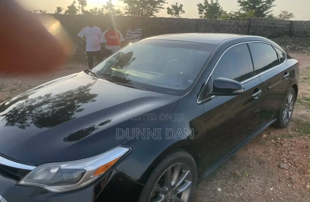 Toyota Avalon XLE 4dr Sedan (3.5L 6cyl 6A) 2015 Black